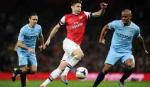 Hòa 1-1 với Arsenal, Man City chưa thể soán ngôi đầu