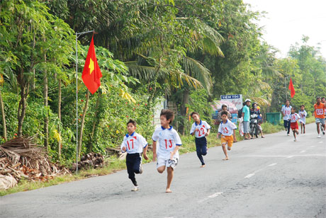 VĐV trên đường đua. 		Ảnh: Nguyễn Thiểu