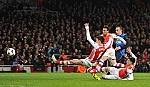 Đại thắng Arsenal, Monaco rộng cửa vào Tứ kết