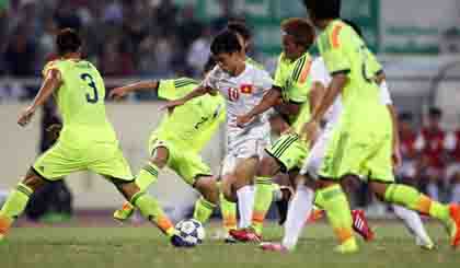 Dẫu vẫn còn nhiều khiếm khuyết, nhưng U19 Việt Nam đã làm được một điều kỳ diệu là nhen lại ngọn lửa nhiệt huyết đang nguội lạnh trong lòng NHM