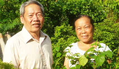 Anh Trần Minh Phú và chị Nguyễn Thị Diệp.