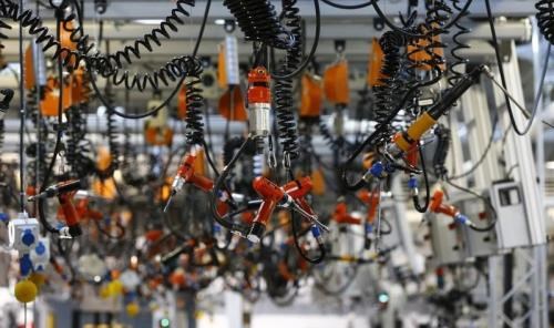 Brexit sẽ gây thêm khó khăn cho kinh tế Eurozone. Ảnh: reuters
