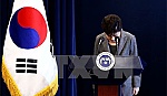 Tổng thống Park Geun-hye chuyển giao quyền lực tạm thời cho Thủ tướng