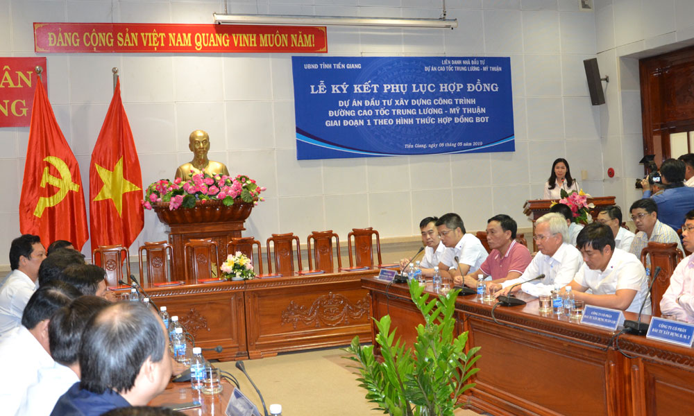 Quang cảnh Lễ ký kết.