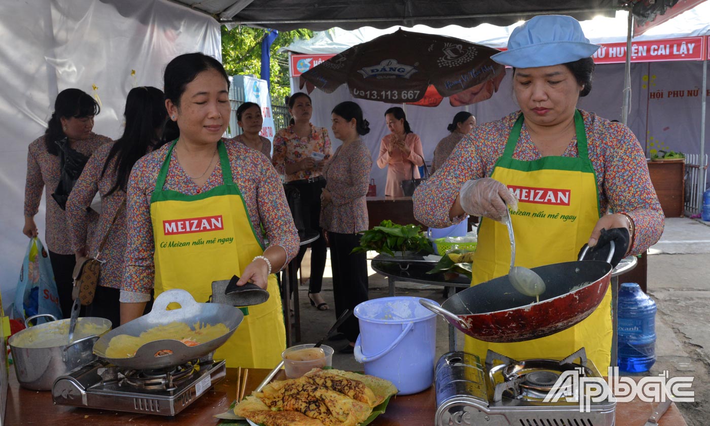 Các đội tham gia liên hoan ẩm thực