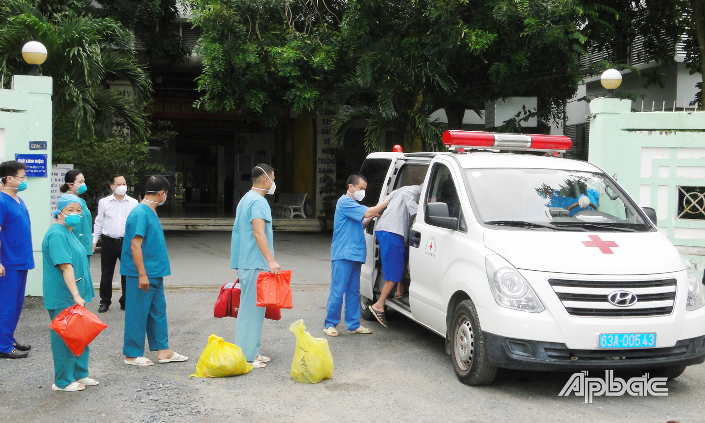 Trong ngày 158 bệnh nhân Covid-19 được xuất viện, nâng tổng số bệnh nhân Covid-19 được điều trị khỏi bệnh lên 11.222 ca, chiếm 81,3% tổng số F0 toàn tỉnh