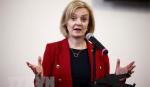 Chân dung nữ Thủ tướng sắp tới của nước Anh Liz Truss