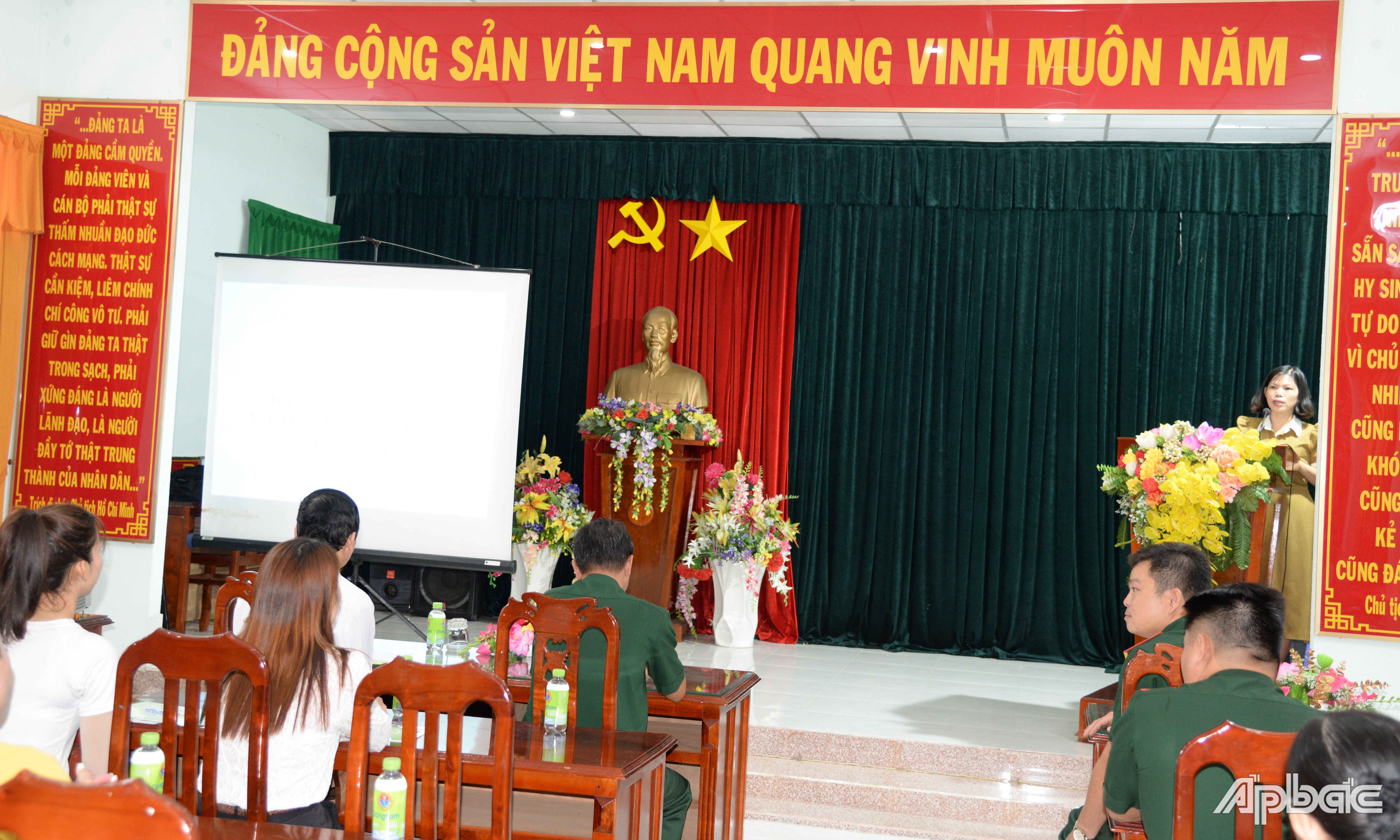 Quảng cảnh Lớp bồi dưỡng.