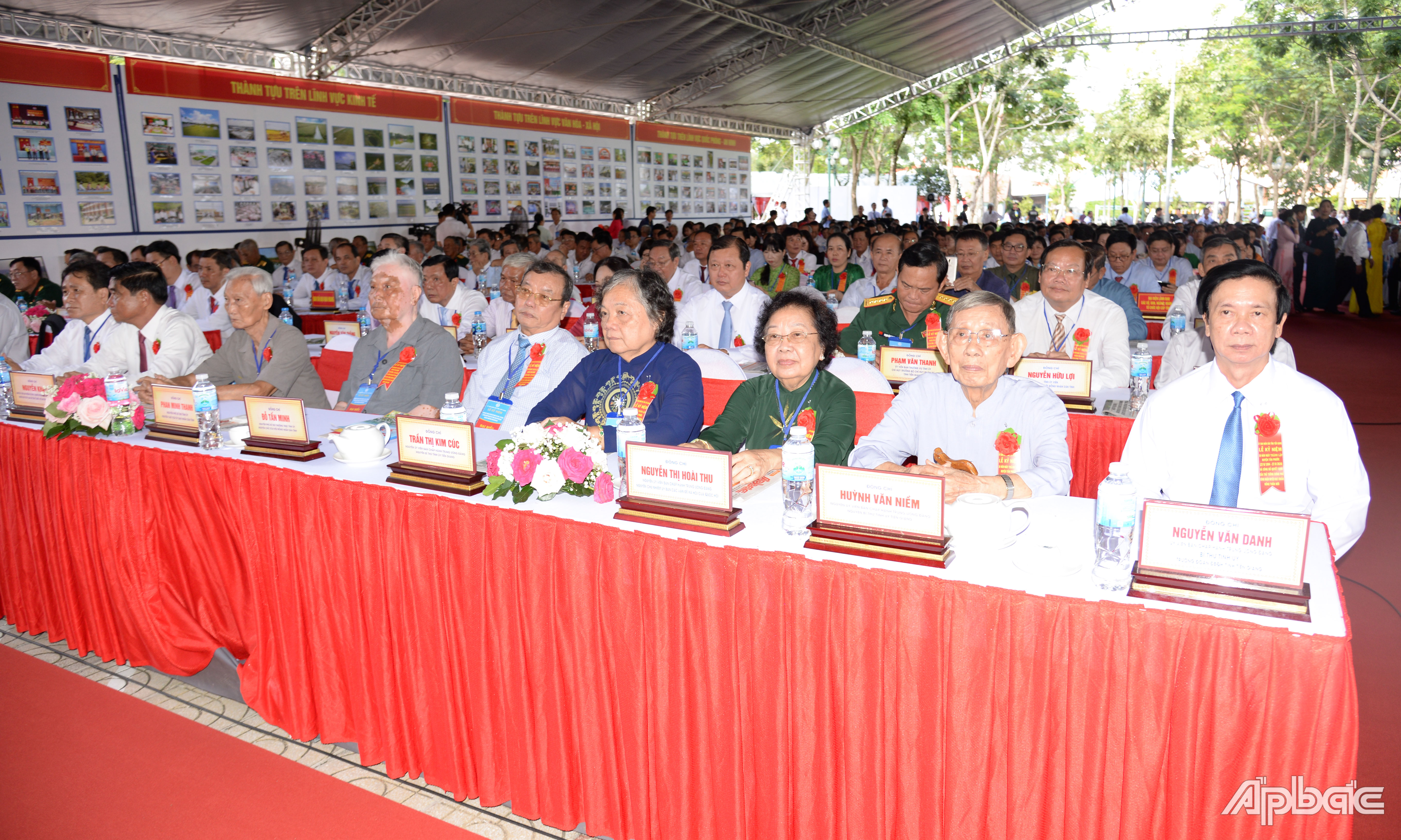 Các đại biểu tham dự Lễ kỷ niệm.