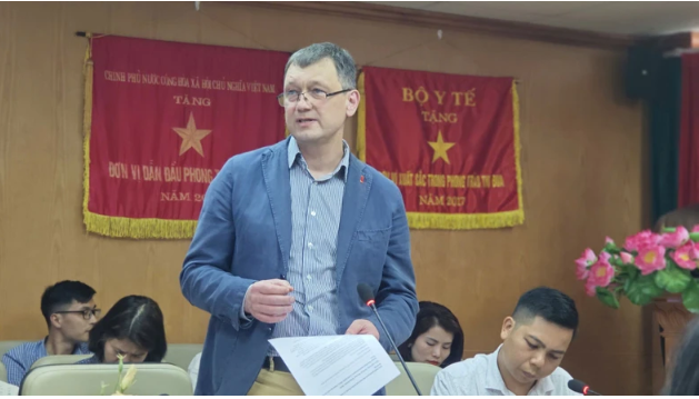 Ông Raman Hailevich, Giám đốc Quốc gia UNAIDS Việt Nam chia sẻ về hoạt động hỗ trợ Việt Nam trong công tác phòng, chống HIV/AIDS.