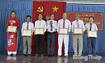 Xã Tân Thới: Tuyên dương 6 tập thể và 23 cá nhân là điển hình tiên tiến giai đoạn 2020 - 2025