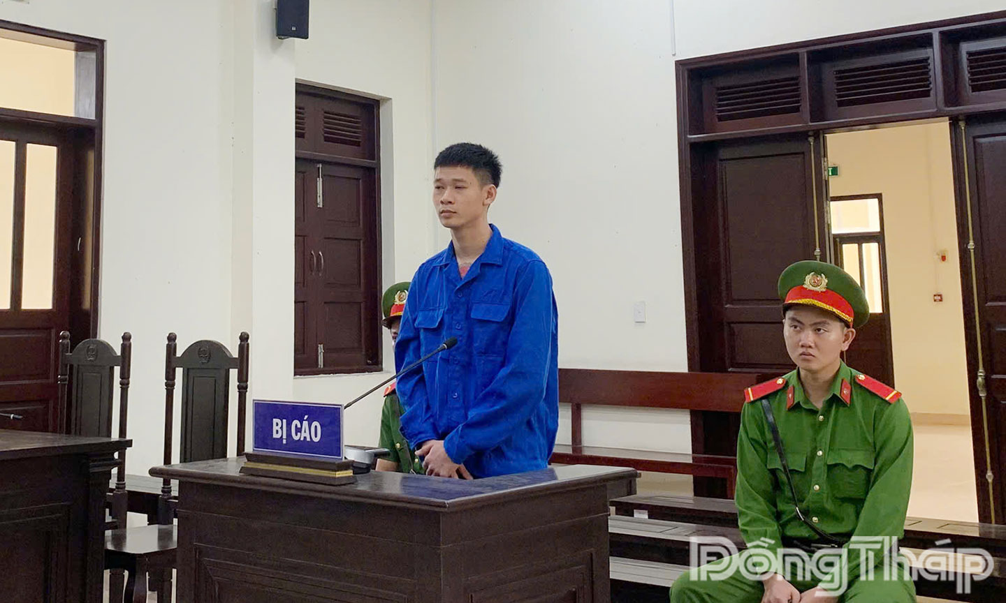 Thuê bàn DJ rồi mang đi cầm cố, nam thanh niên lĩnh 18 tháng tù