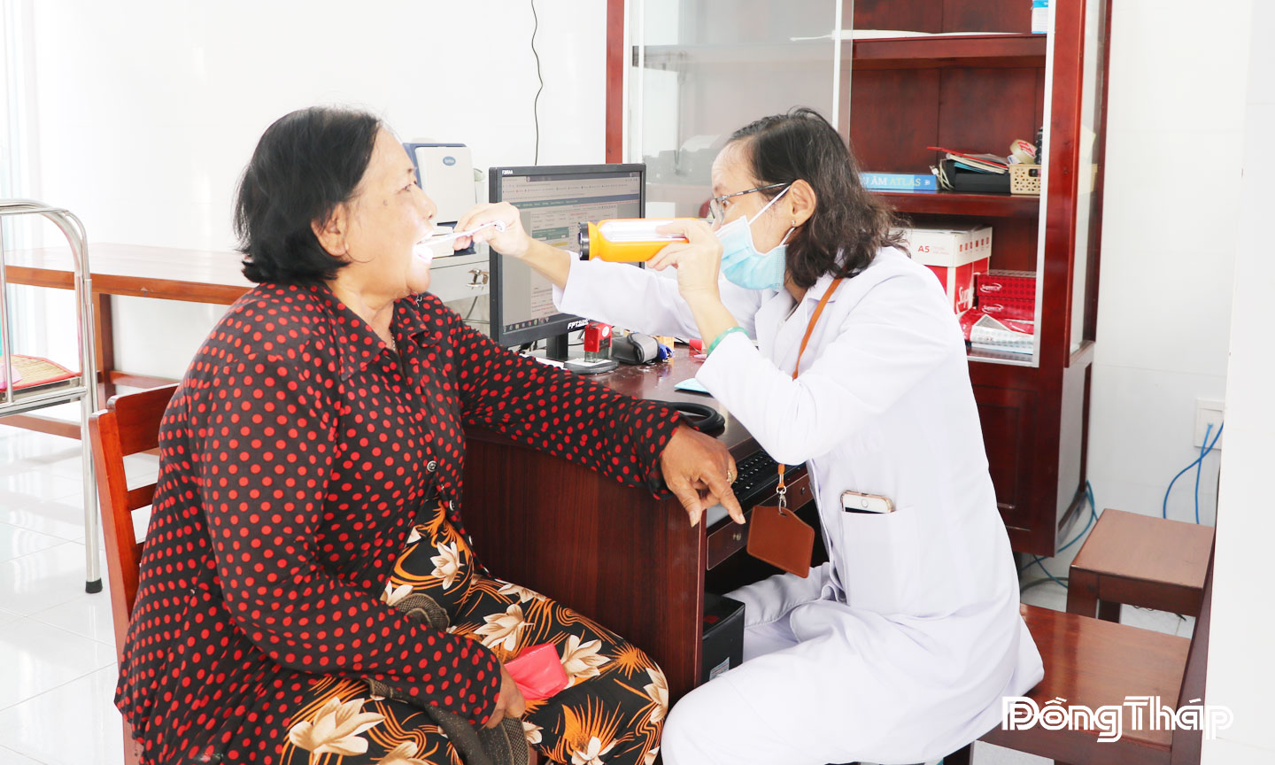 Sau sắp xếp đơn vị hành chính, hoạt động khám, chữa bệnh ở các điểm trạm trực thuộc Trạm Y tế phường Mỹ Tho diễn ra ổn định.