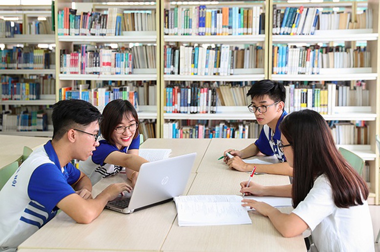 Muốn có trường top quốc tế, phải đầu tư cực kỳ lớn cho một số trường. Không thể dàn hàng ngang, trường nào cũng như nhau.