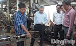Nông dân Đồng Tháp học hết lớp 6 chế tạo thiết bị cơ giới hóa sản xuất
