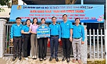 Liên đoàn Lao động tỉnh Đồng Tháp: Trao tặng 7 