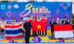 Huy Hoàng, Mỹ Tiên và đội bơi tiếp sức Việt Nam giành HCV tại ngày cuối giải vô địch đường dài Đông Nam Á