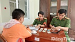 Thanh niên nhặt được gần 9 triệu đồng mang đến trụ sở Công an giao nộp