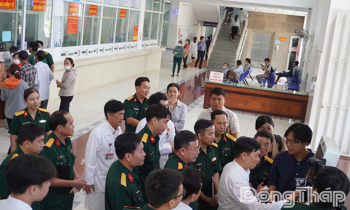 Hội đồng thẩm định thông qua bệnh án điện tử Bệnh viện Quân y 120.