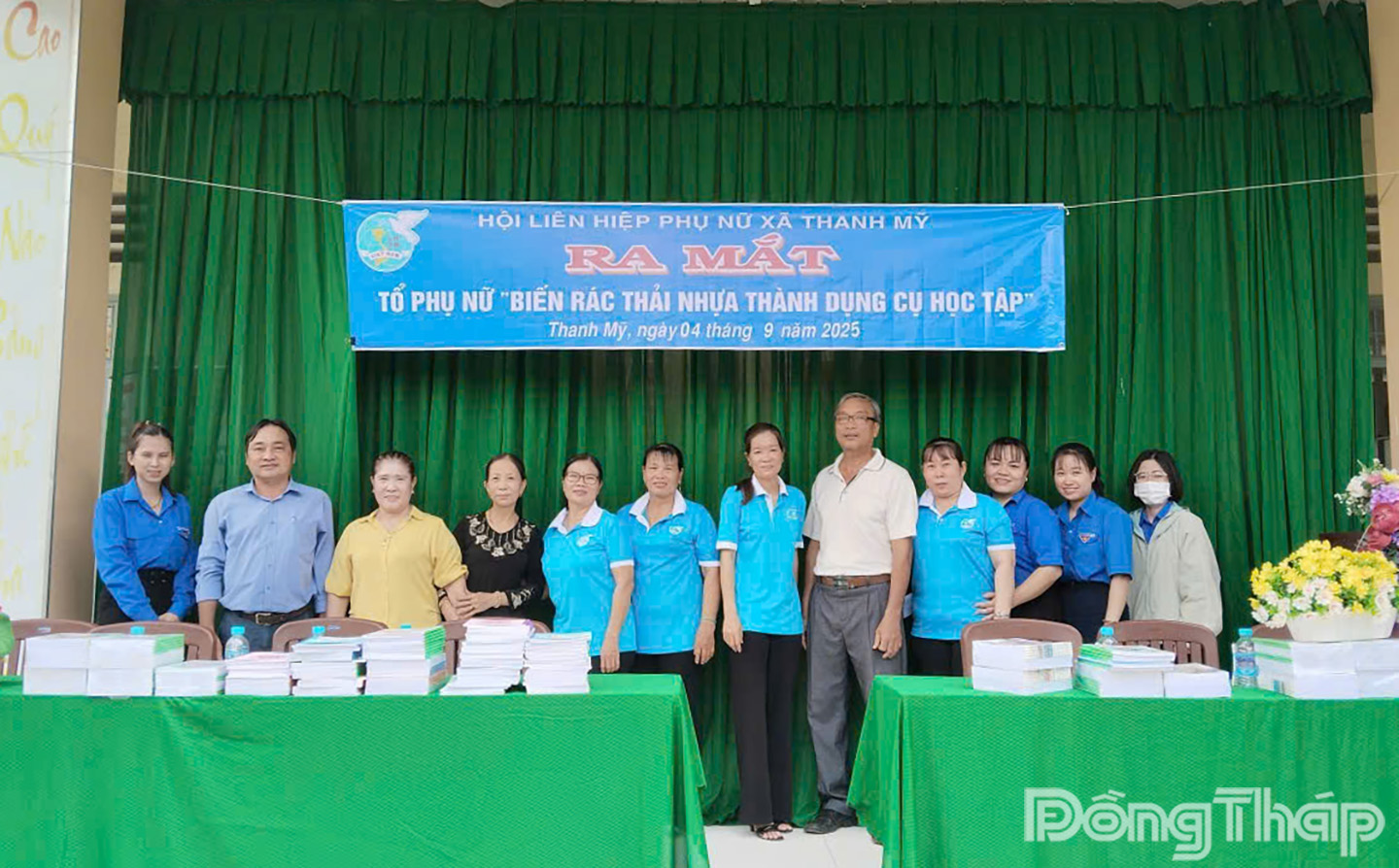 Hội Liên hiệp Phụ nữ xã Thanh Mỹ tổ chức ra mắt Mô hình “Biến rác thải nhựa thành dụng cụ học tập”.