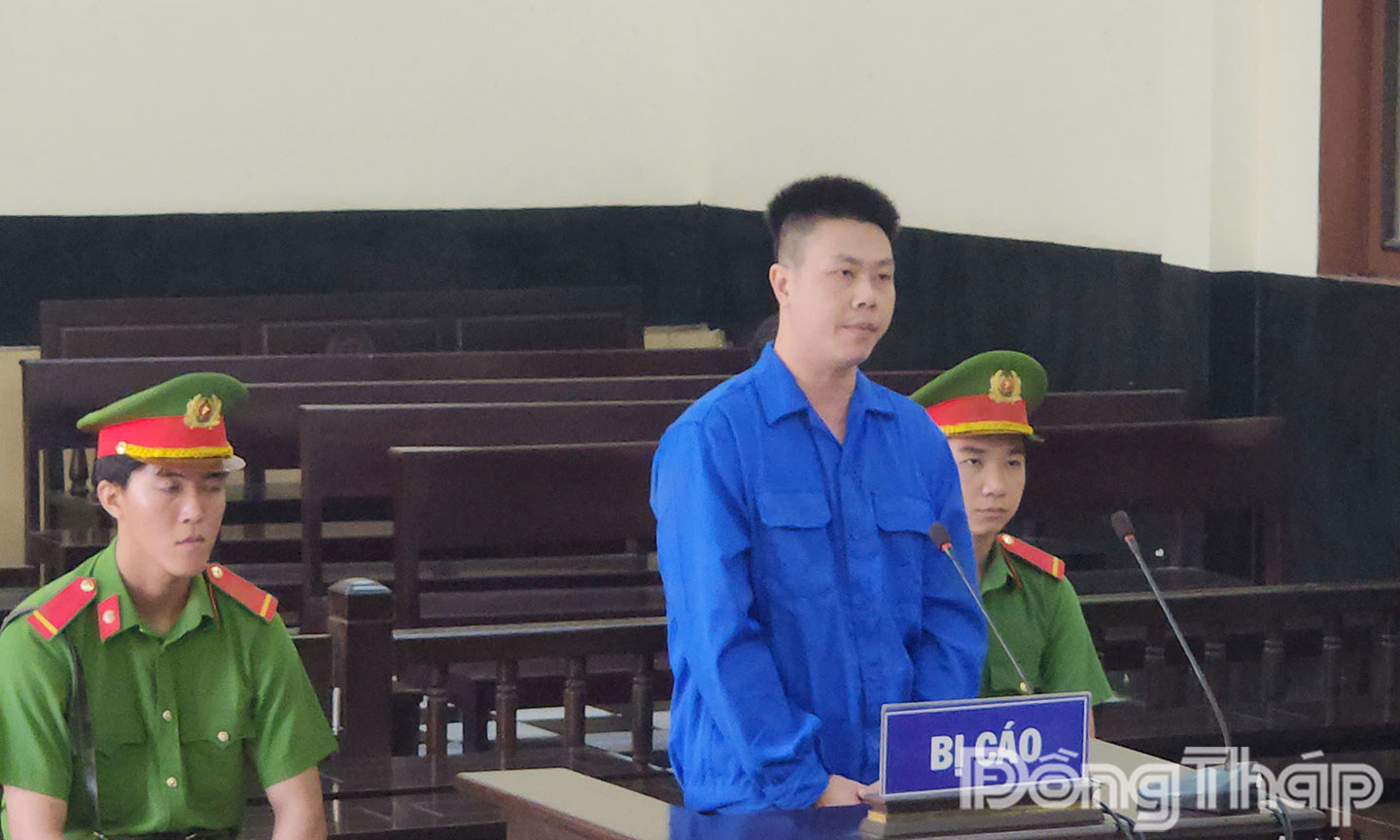 Bị cáo tại HĐXX sáng ngày 9-9.