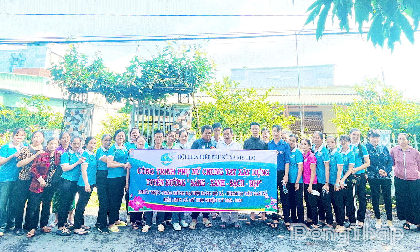 Hội phụ nữ cùng các lực lượng ra quân thực hiện công trình, phần việc thiết thực.