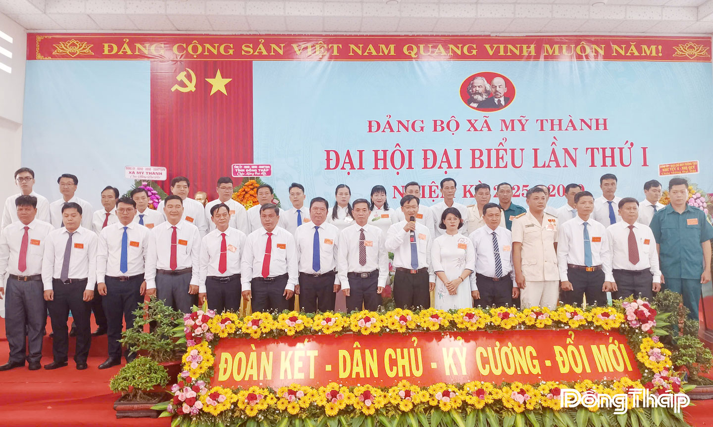 Ban Chấp hành Đảng bộ xã Mỹ Thành nhiệm kỳ 2025 - 2030 quyết tâm lãnh đạo thực hiện thắng lợi nghị quyết đã đề ra.                     Ảnh: THANH TÙNG