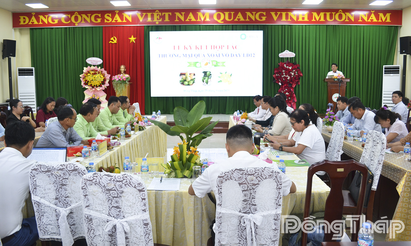 Quang cảnh buổi lễ.