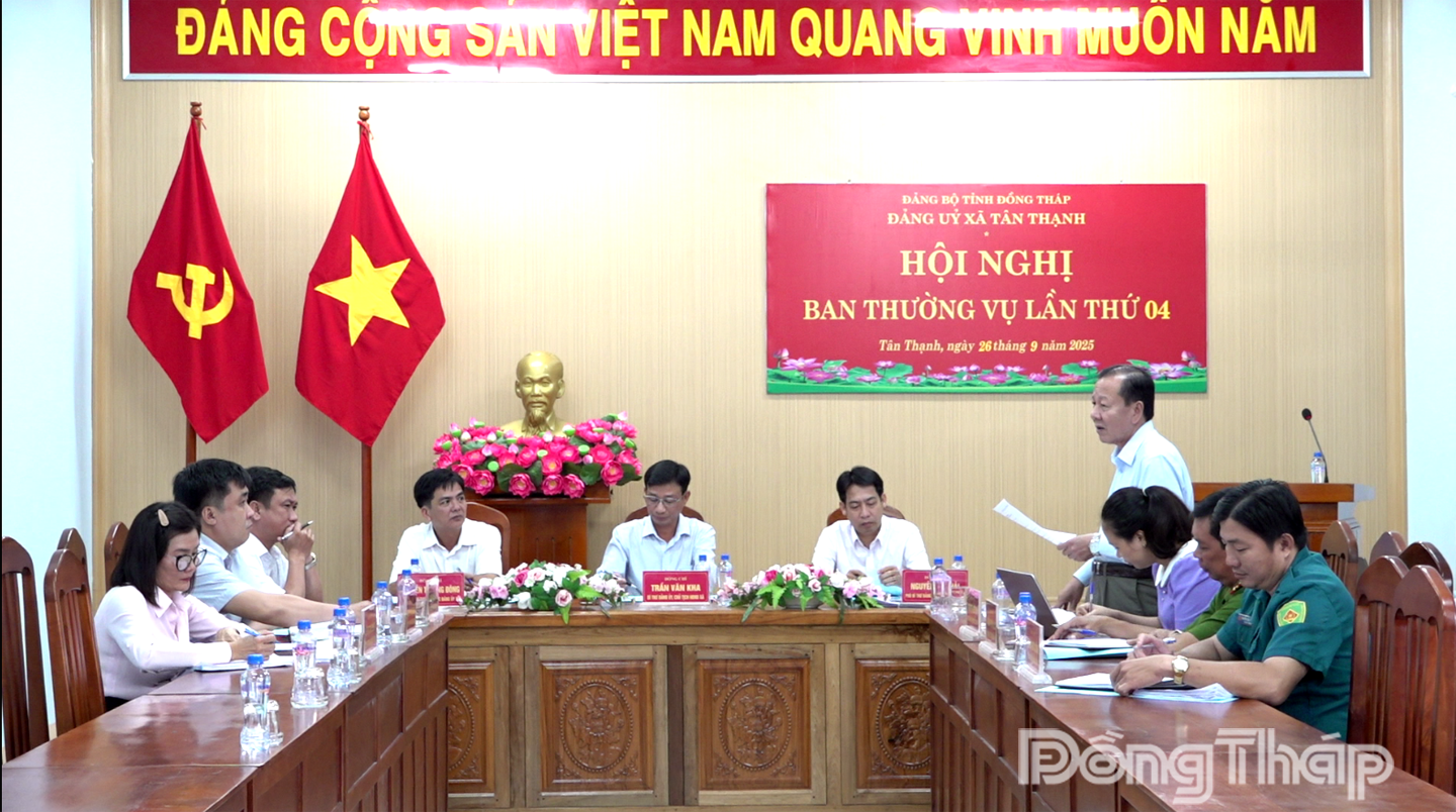 Đồng chí Phan Văn Hợp - Ủy viên Ban Thường vụ Tỉnh ủy, Chủ nhiệm Ủy ban kiểm tra Tỉnh ủy phát biểu chỉ đạo hội nghị