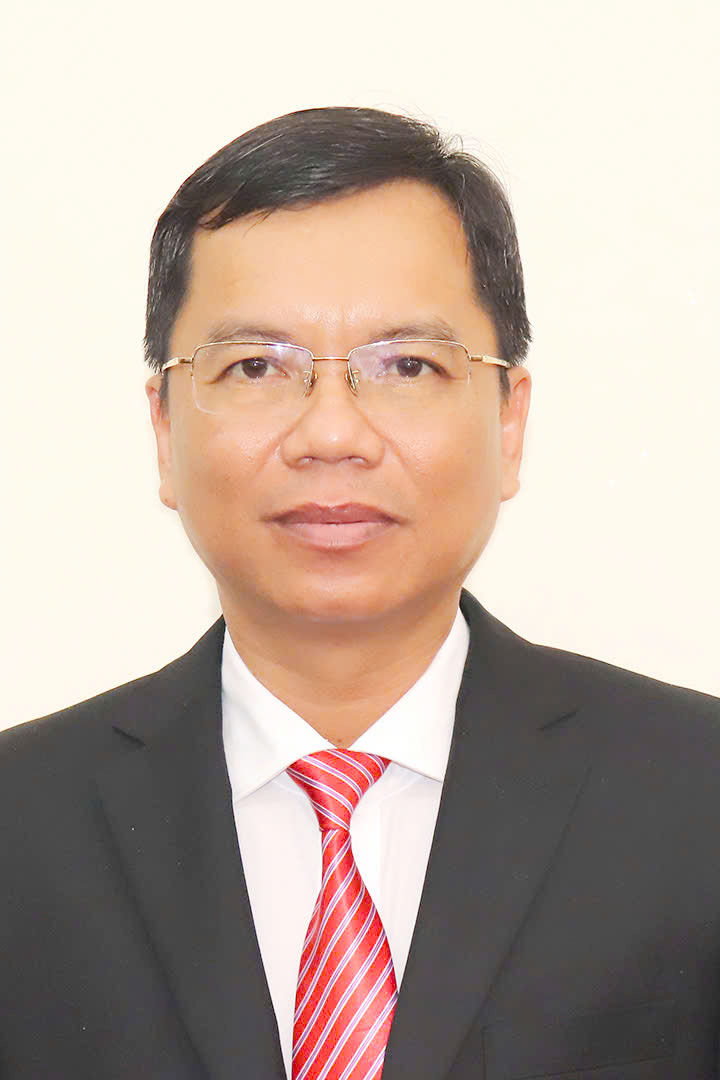 Đồng chí Nguyễn Thế Hồng Trung,  Giám đốc Sở Xây dựng tỉnh Đồng Tháp.