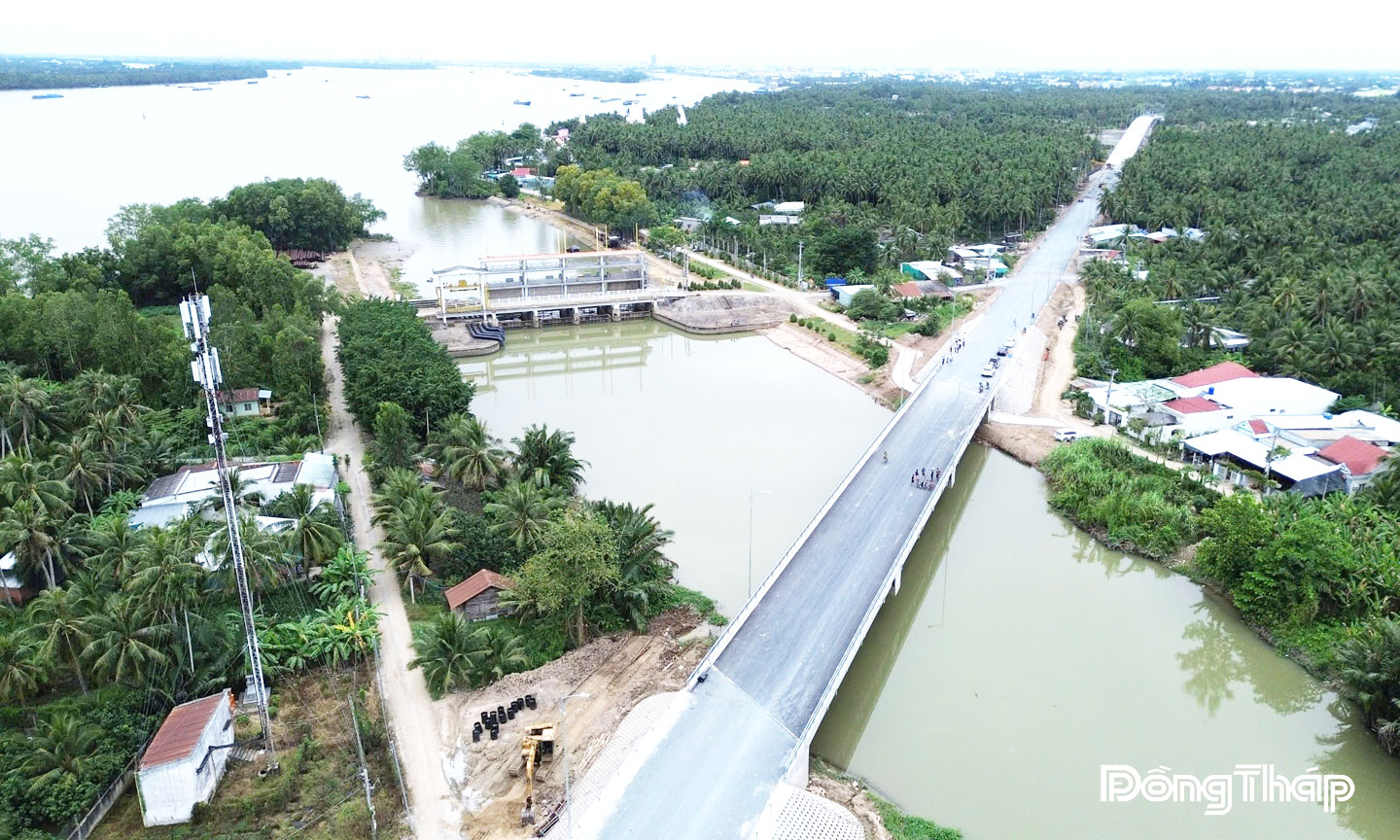 Dự án thành phần 2 Đường tỉnh 864 hiện đã hoàn thành và đưa vào sử dụng đoạn từ Quốc lộ 50 đến đường tỉnh 877B.