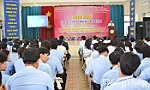 Hơn 350 học sinh, người lao động tham gia phiên giao dịch việc làm