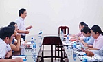 Lãnh đạo Báo và phát thanh, truyền hình Đồng Tháp làm việc với phường Đạo Thạnh về công tác phối hợp tuyên truyền