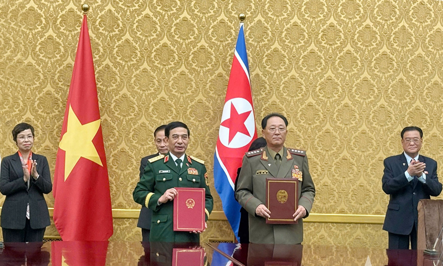 Lễ ký kết các văn kiện hợp tác song phương Việt Nam - Triều Tiên