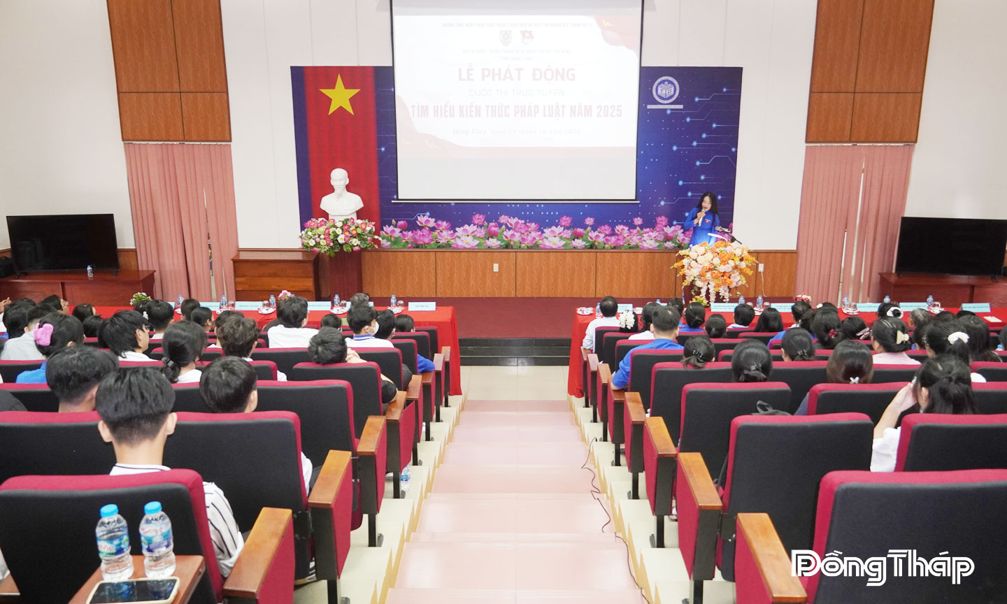 Quang cảnh tại Lễ phát động Cuộc thi trực tuyến “Tìm hiểu kiến thức pháp luật” năm 2025.