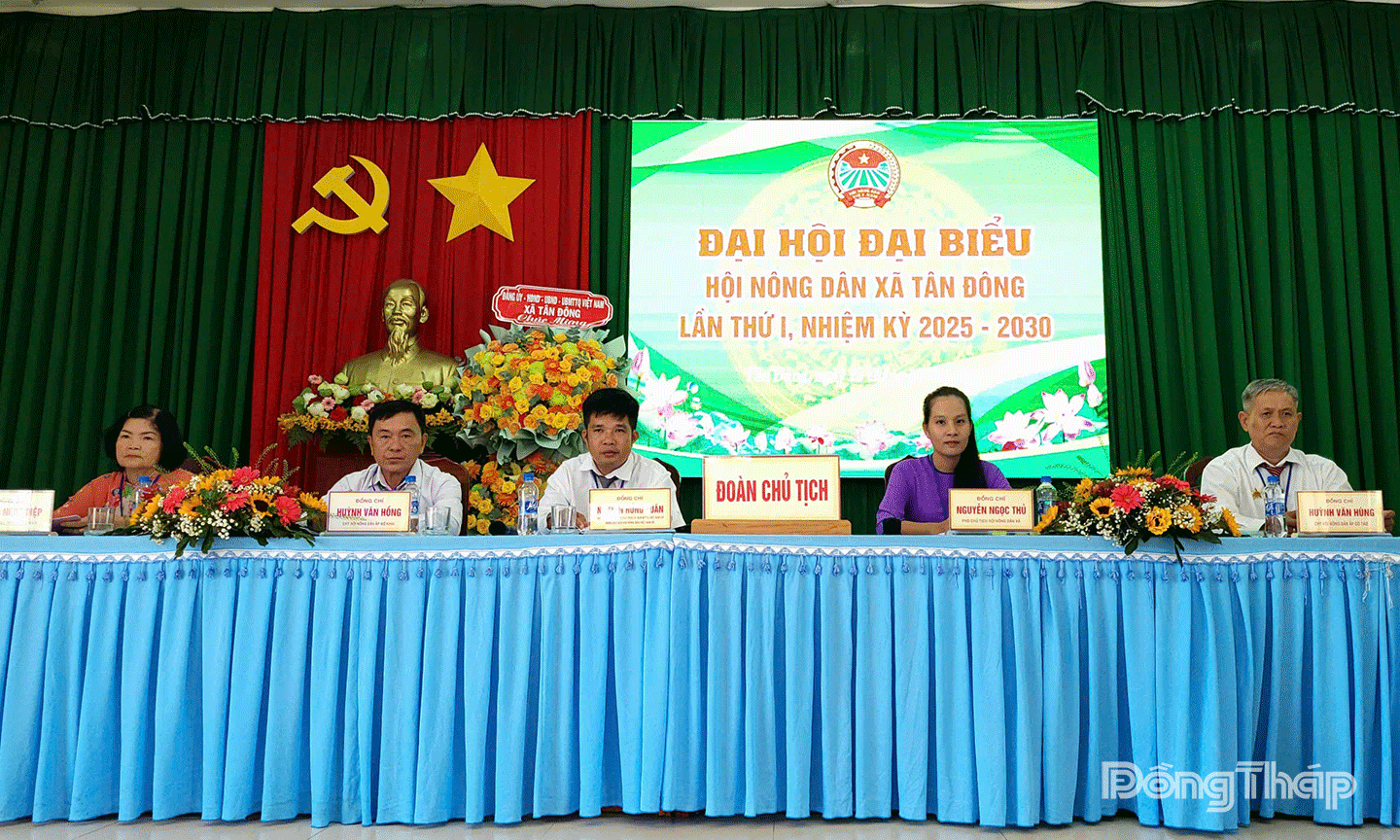 Đoàn Chủ tịch điều hành Đại hội