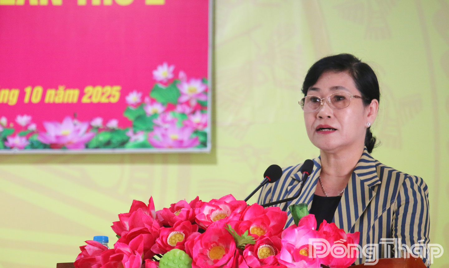 Đồng chí Châu Thị Mỹ Phương, Phó Bí thư Tỉnh ủy, Chủ tịch HĐND tỉnh Đồng Tháp phát biểu chỉ đạo tại hội nghị.