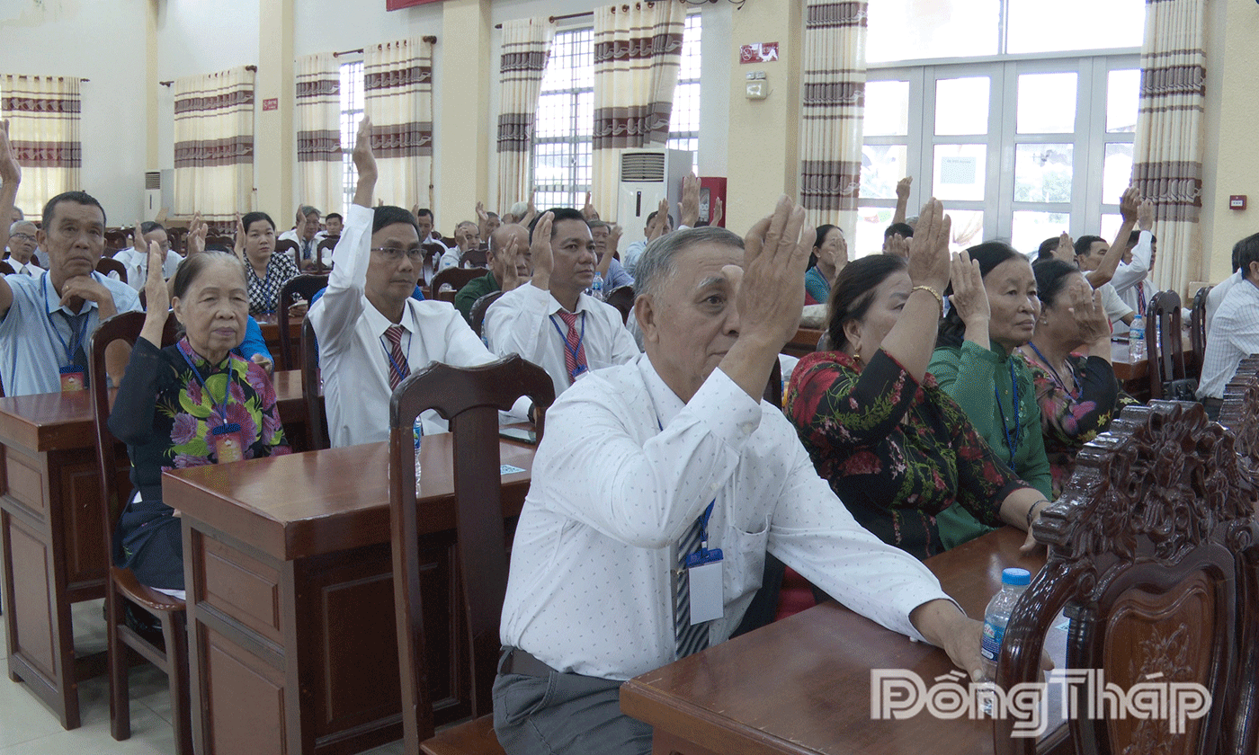 Đại hội đã hiệp thương cử 60 ủy viên tham gia Ủy ban MTTQ Việt Nam xã nhiệm kỳ mới.