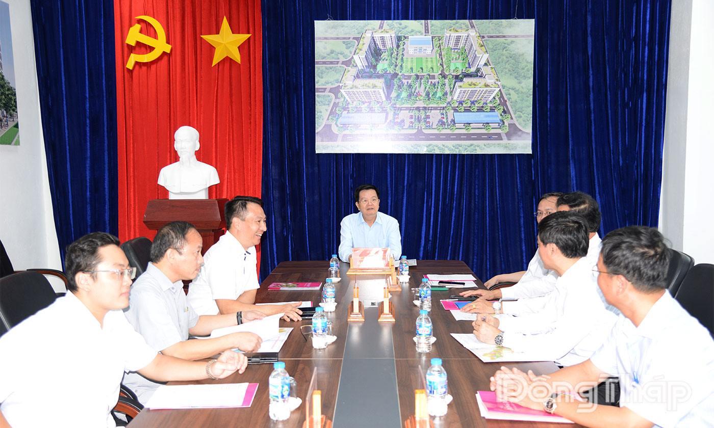 Phó Thủ tướng Chính phủ Mai Văn Chính phát biểu chỉ đạo tại buổi kiểm tra tiến độ Dự án Thiết chế Công đoàn tại phường Trung An.