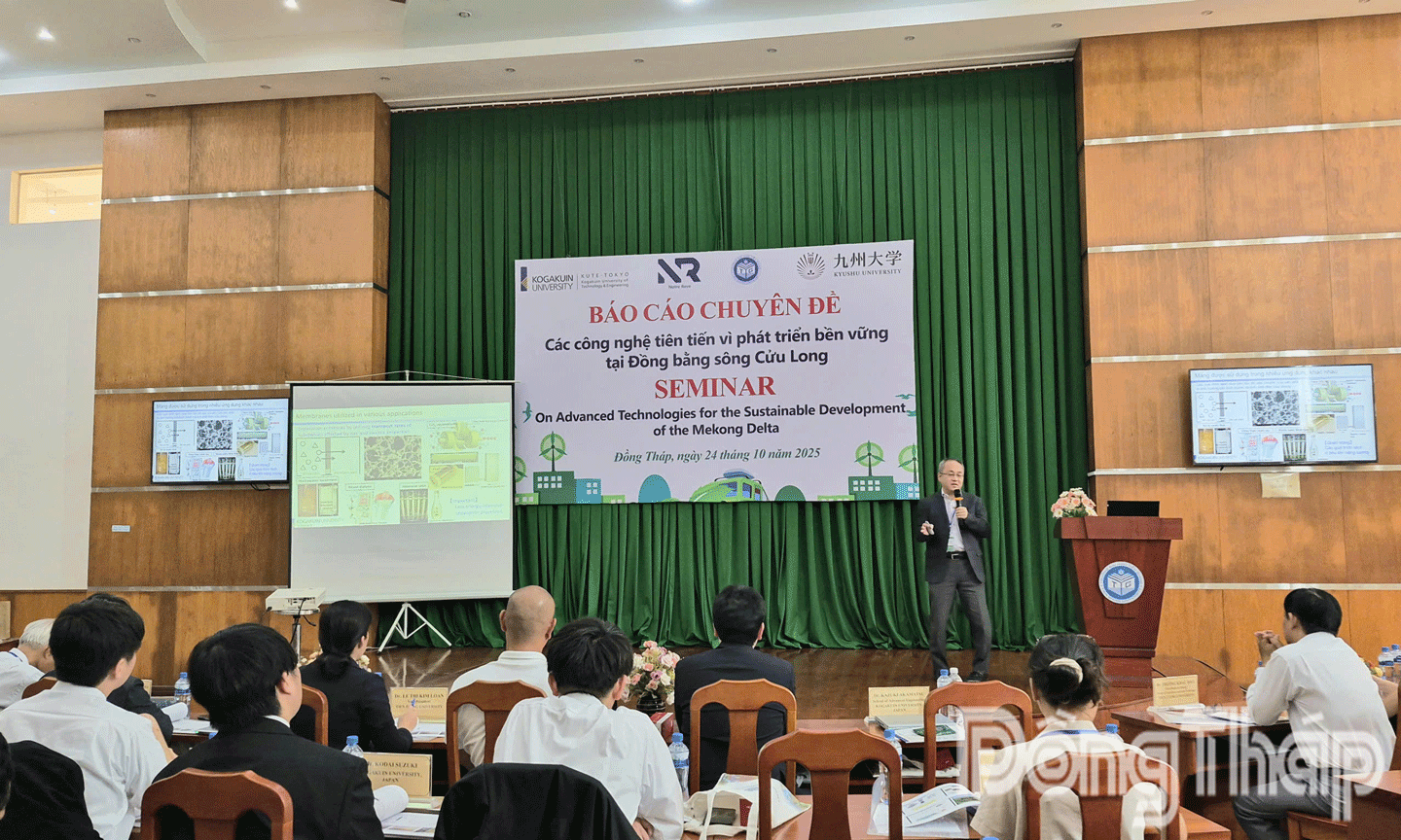 Phần báo cáo của khách mời. 