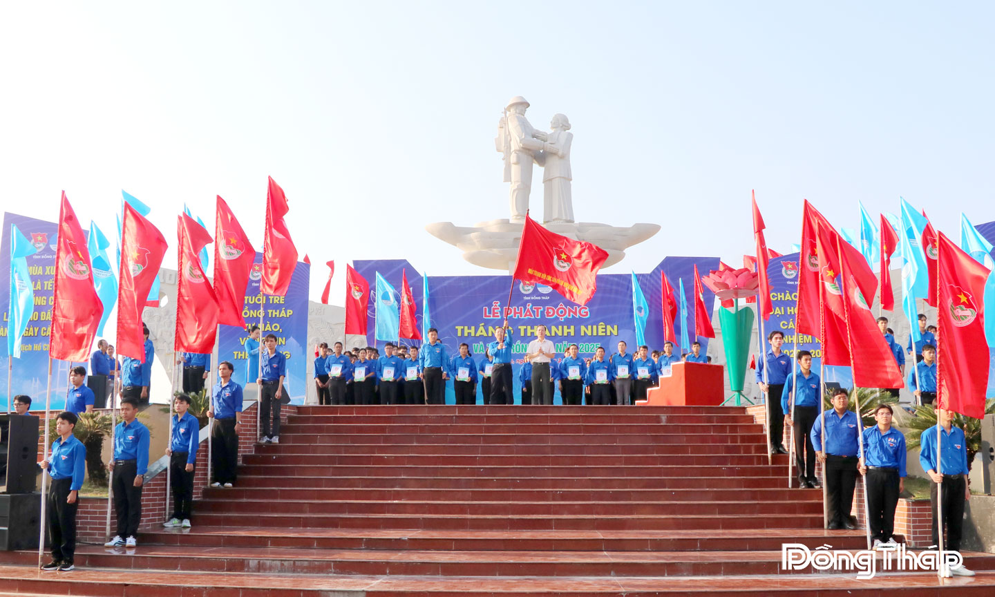 Lễ phát động Tháng Thanh niên và Tết trồng cây năm 2025 được tổ chức tại Địa điểm Tập kết ra Bắc năm 1954 tại Cao Lãnh.                                                                                                                                                                                                     Ảnh: MỸ XUYÊN