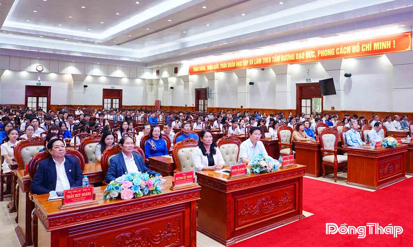 Quang cảnh buổi lễ 