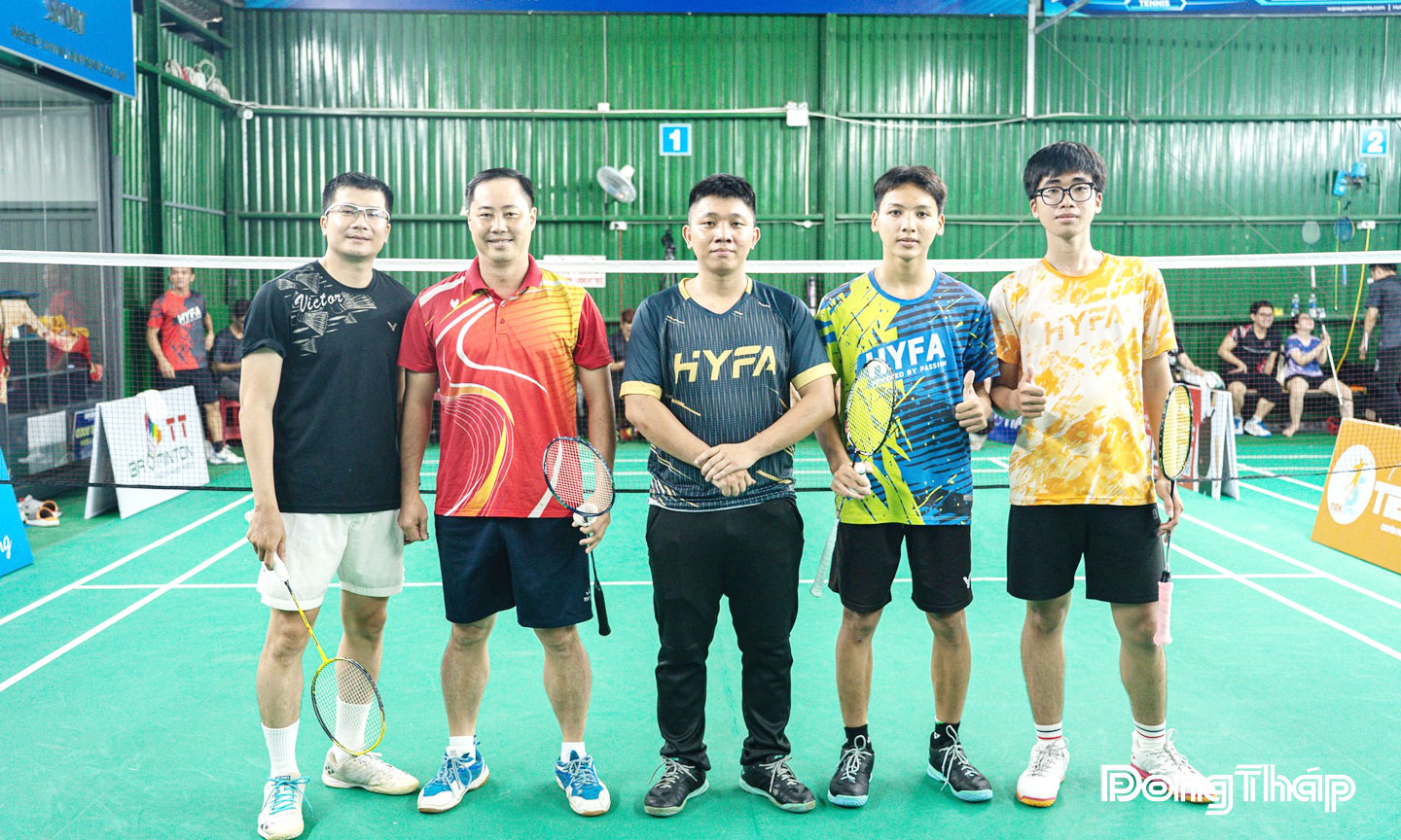 Cặp đấu nhóm Newstar sẵn sàng tranh tài Giải Cầu lông Hải Yến League mùa 3 - lần III 2025.