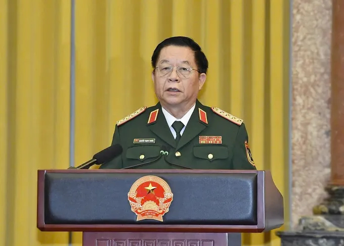 Đại tướng Nguyễn Trọng Nghĩa phát biểu nhận nhiệm vụ. Ảnh: VIẾT CHUNG