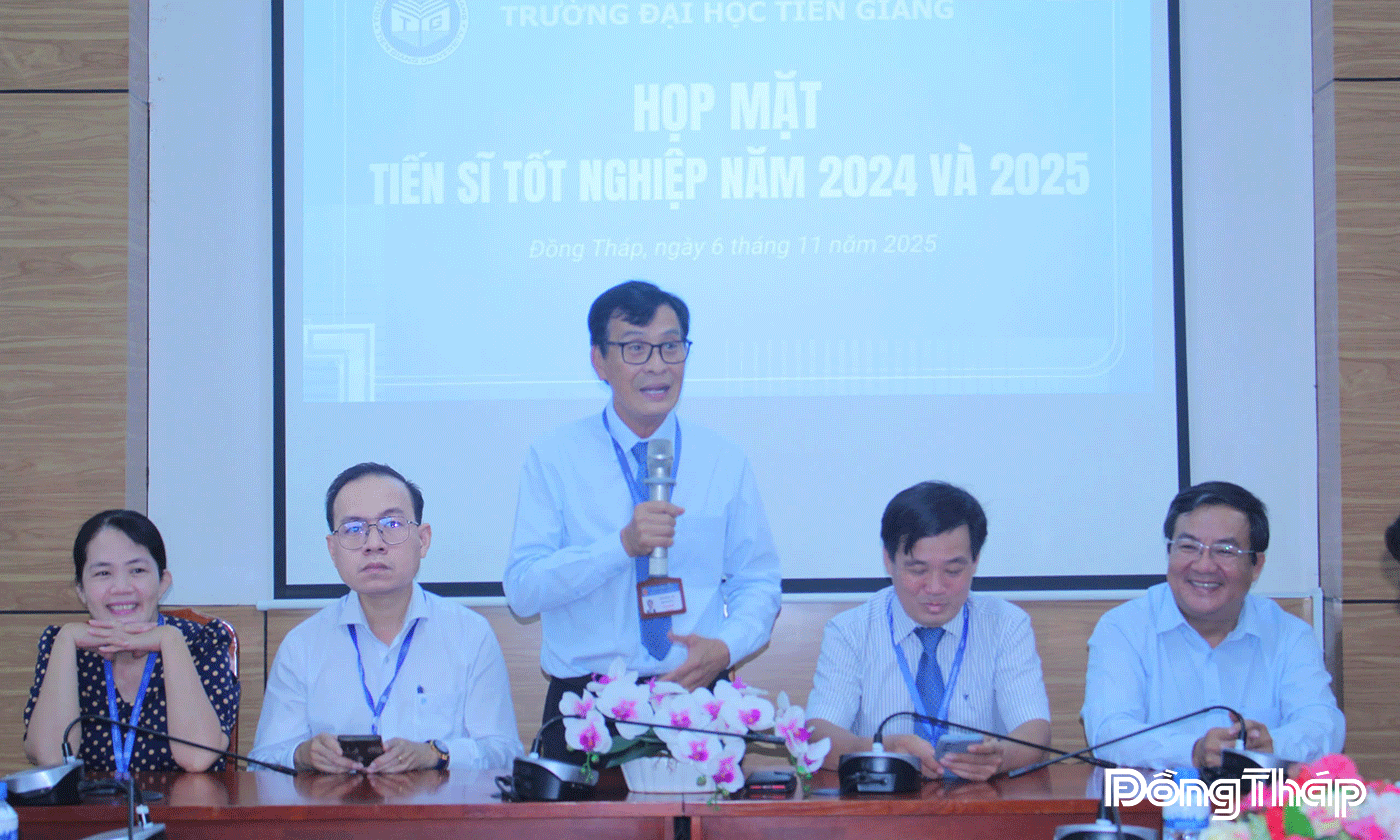 PGS.TS Võ Ngọc Hà nhấn manh: “Đội ngũ tiến sĩ là lực lượng nòng cốt, là nền móng của ngôi nhà Đại học Tiền Giang.