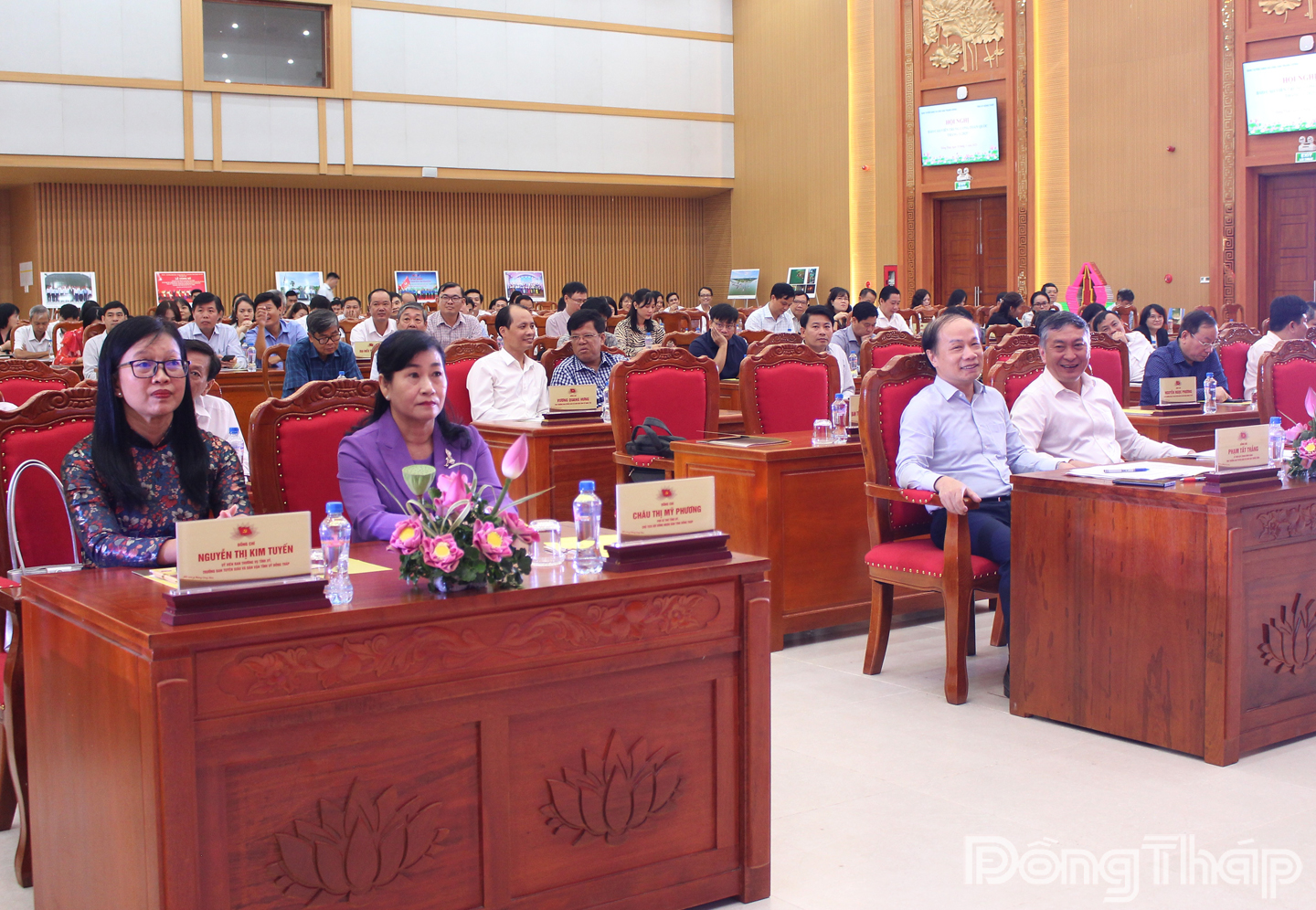 Đại biểu dự Hội nghị Báo cáo viên Trung ương toàn quốc tháng 11-2025.