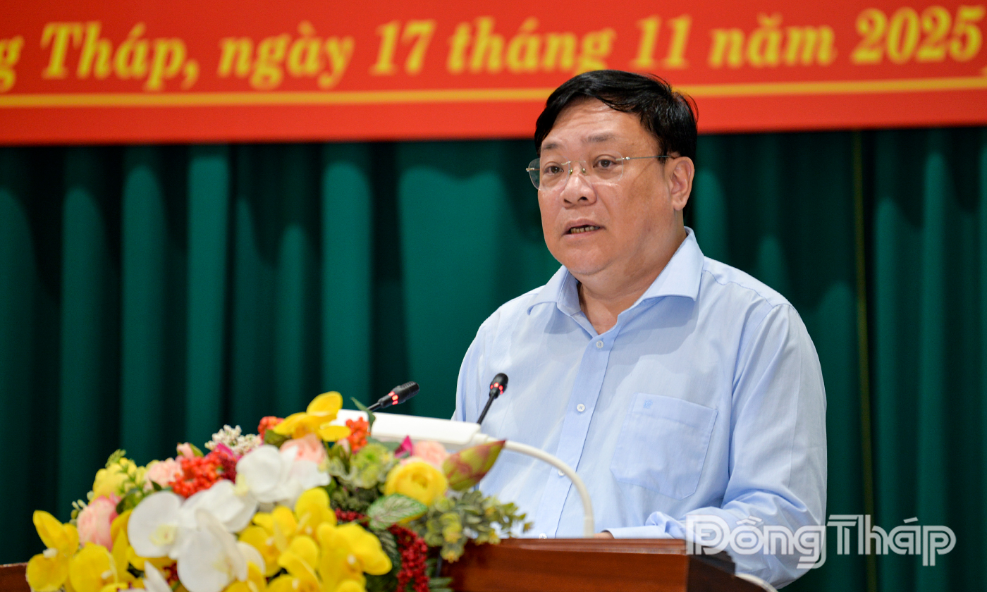 Đồng chí Phạm Thành Ngại phát biểu nhận nhiệm vụ.