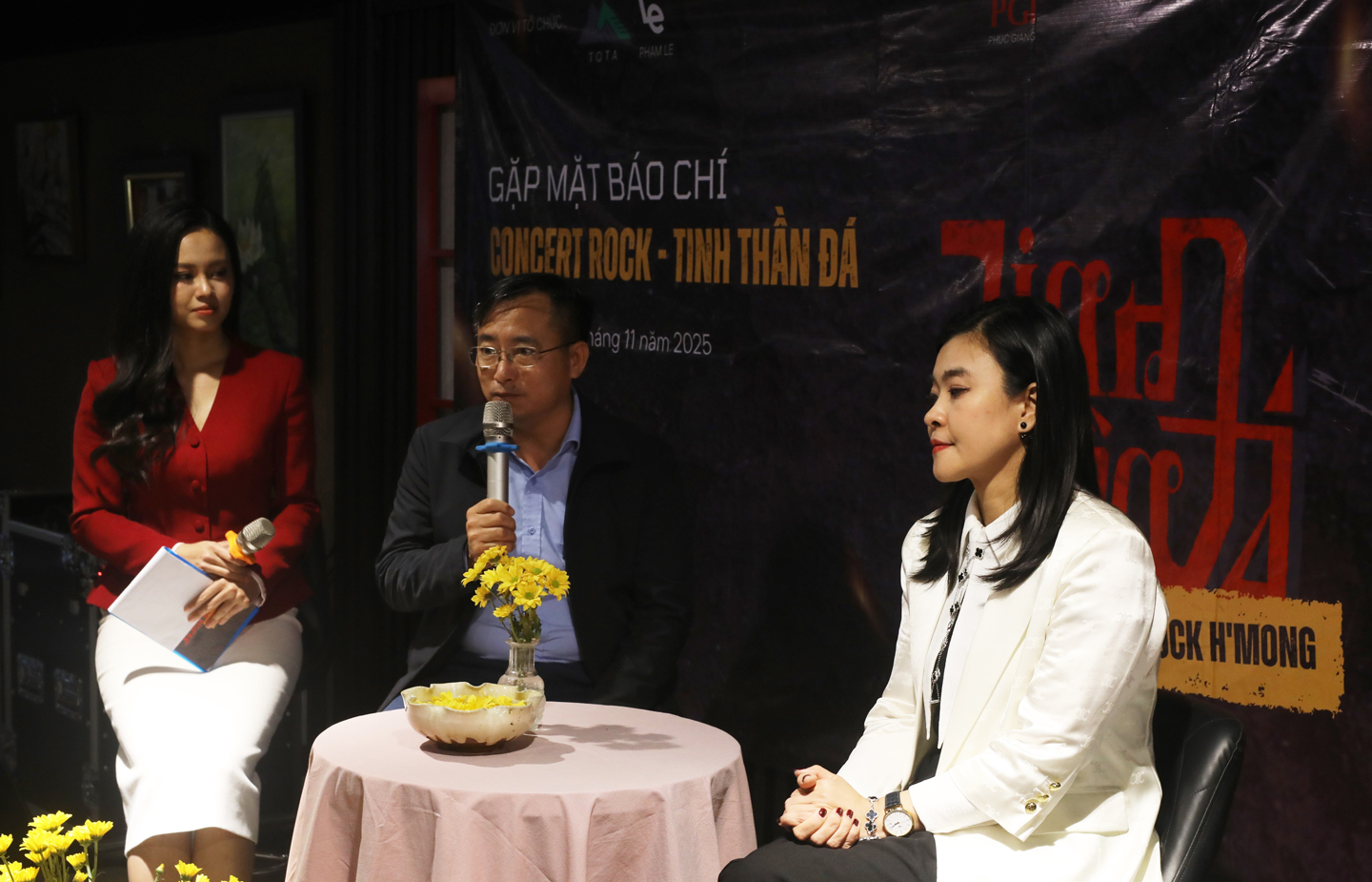 Ban tổ chức chia sẻ về đêm diễn nghệ thuật miễn phí dành cho khán giả trên cao nguyên đá