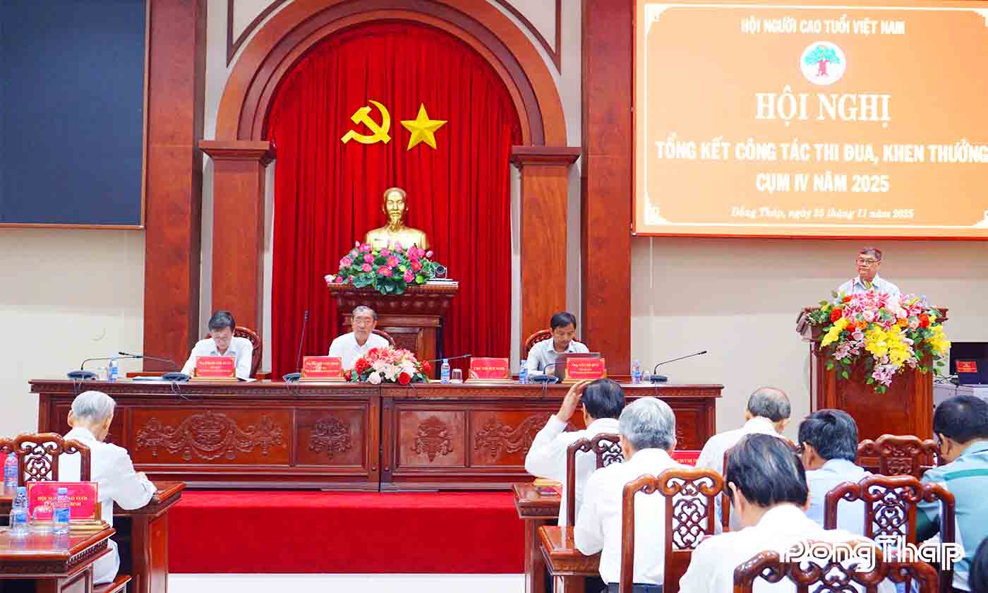Quang cảnh hội nghị.
