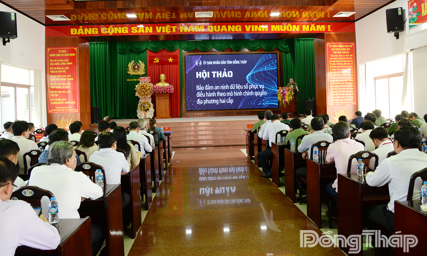 Quang cảnh hội thảo.